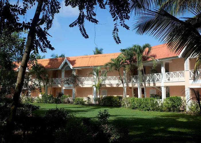 Coco Reef Resort & Spa Crown Point