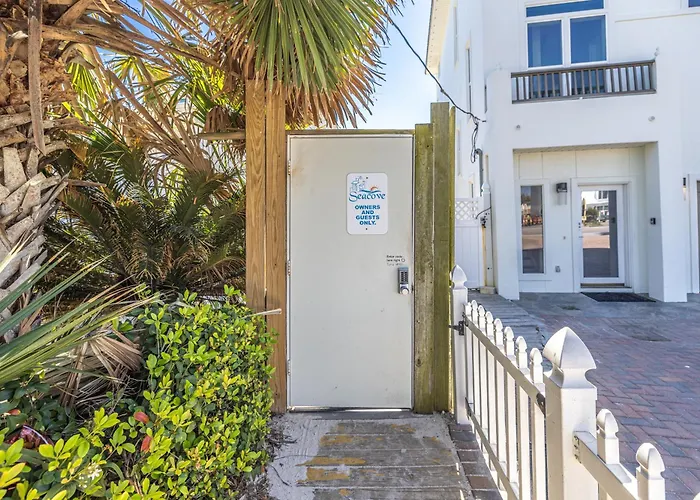 2 Bedroom Condo At Miramar Beach Destin