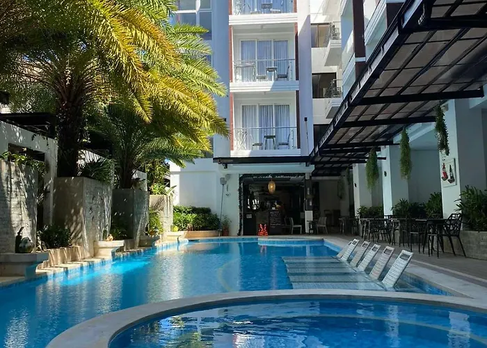 Boracay Haven Suites Balabag 