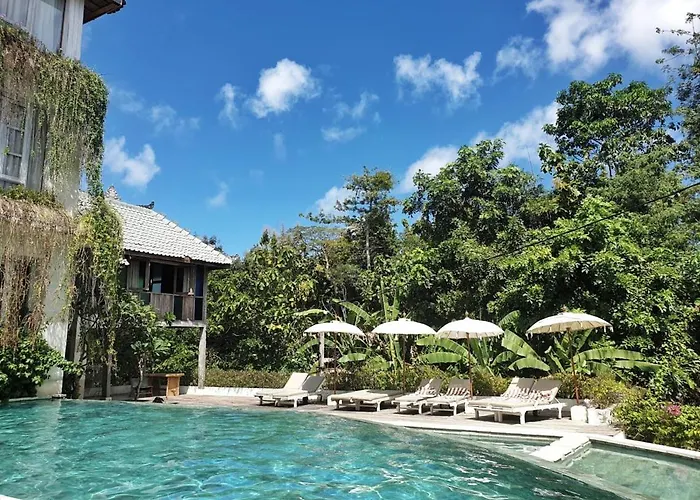 Boho Bingin Beach Bali Uluwatu 