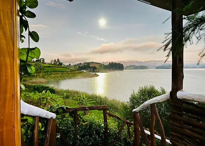 Lake Bunyonyi Rock Resort Kabale