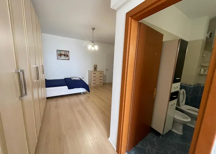 City Center Luxury Apartment Tirana
