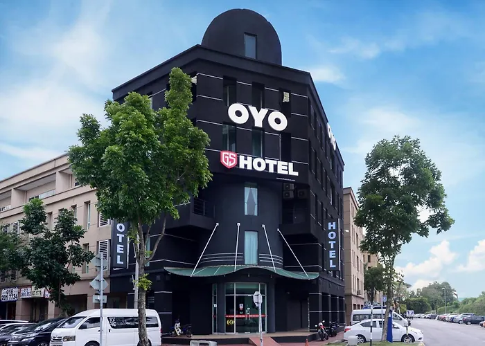 Hotel O Gs Hotels Near Strand Mall Petaling Jaya