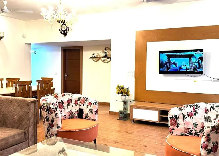 Fortune Home Service Apartment 2Bhk ,E28 Saket 1A New Delhi