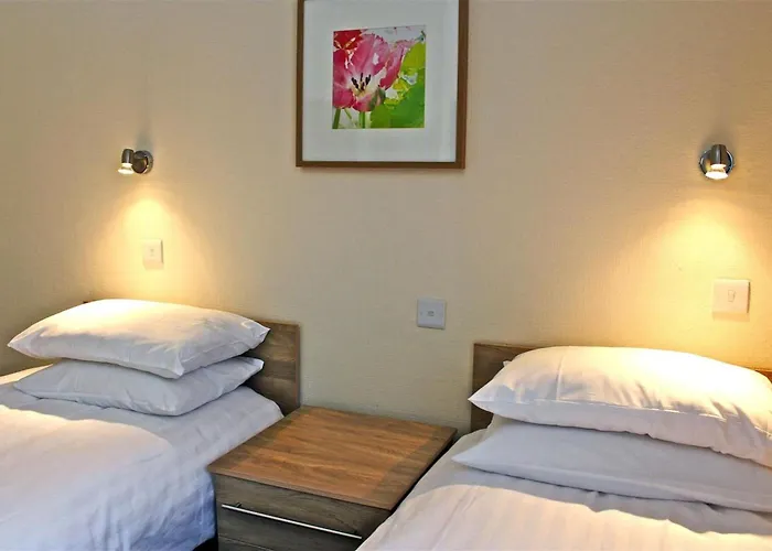 Central Hotel Golders Green London