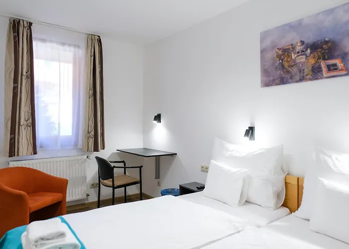 Hotel Adalbert Boldog Meszlenyi Zoltan Haz Esztergom