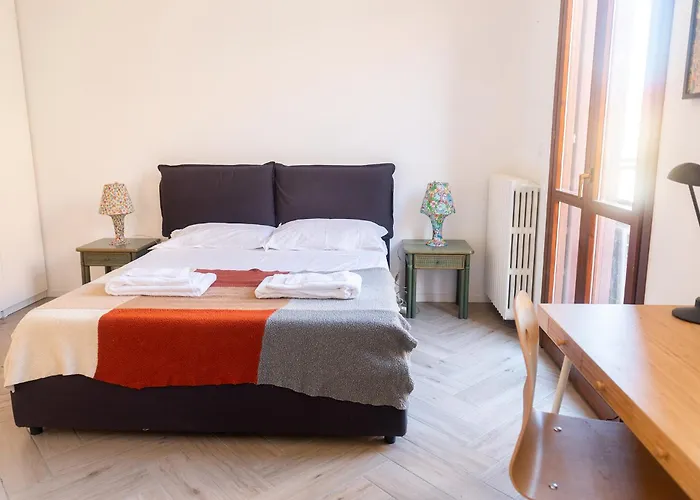 Cozy Apartment With A Large Terrace Porta Romana Milan