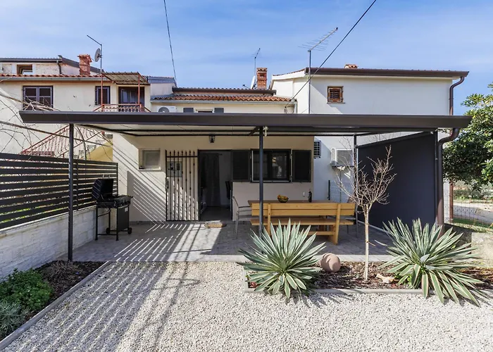 Holiday Home Mika By Interhome Tar-Vabriga