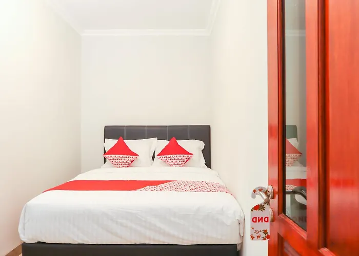 Hotel O Axl Residence Jakarta