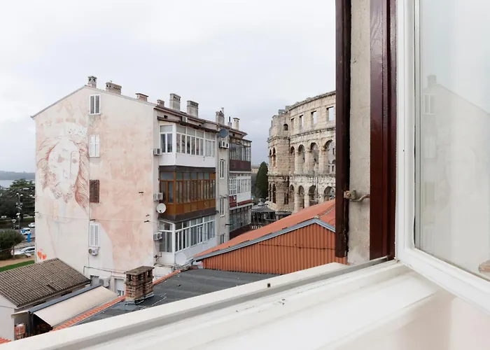 Apartman Scalierova 9 Pula