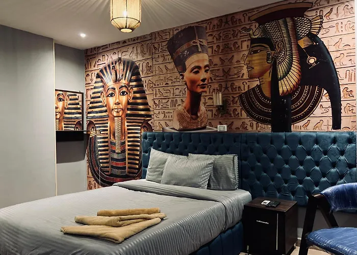Grand Pyramids In Hotel Giza