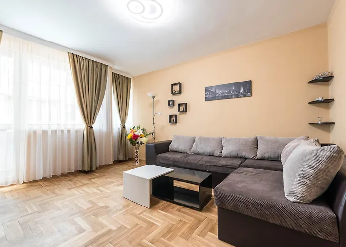 Downtown Аpartment With Free Parking Apartment Varna