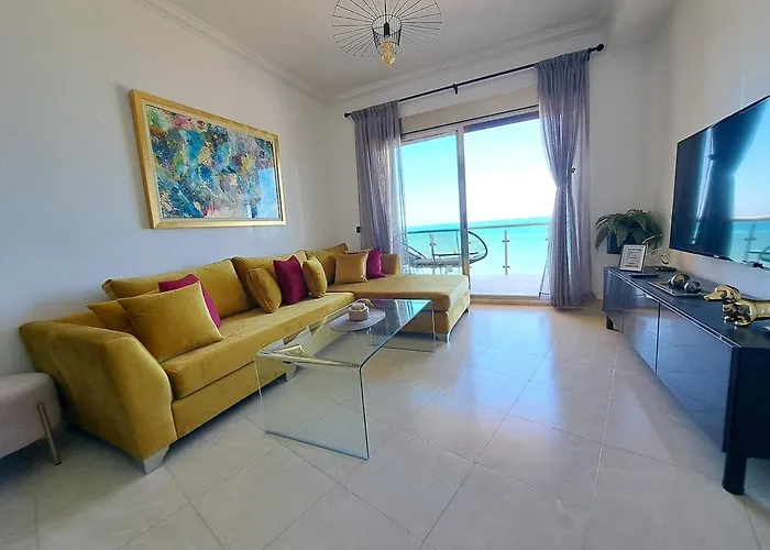 Appartement Moderne Avec Vue Mer, Corniche Tanger