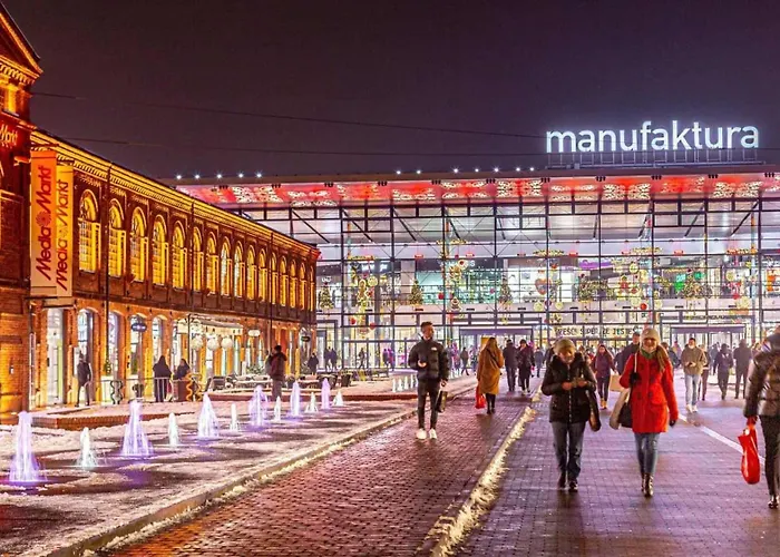 Fancy Apartment Near Manufaktura In Center Of Lodz
