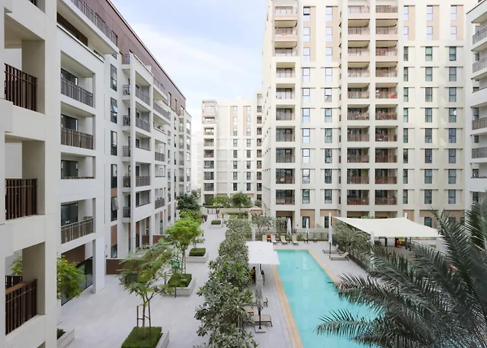 Livbnb - 1Br Retreat Free Access To Creek Lagoon Dubai