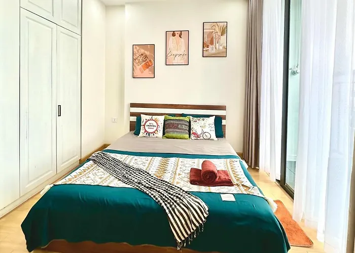 Lux Studio Near Korean Embassy, Dcapital And Nation Convention Centre Hanoi