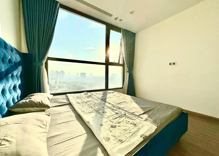 Delux Two Bedroom Apt In Vinhomes Green Bay Near Marriott And Keangnam Hanoi