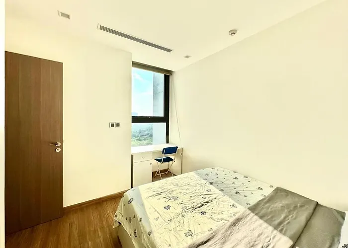 Delux 2 Bedroom Apt Opposite To National Convention Centre Hanoi