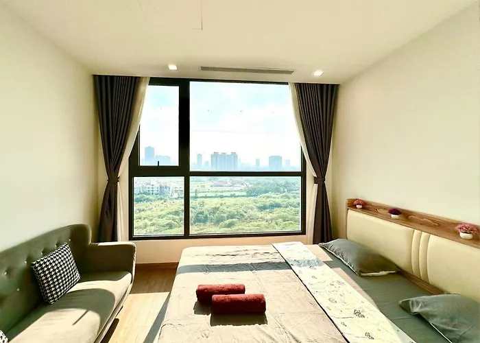 Delux Two Bedroom Apartment In Vinhomes Green Bay Near Wj Marriott Hotel Hanoi