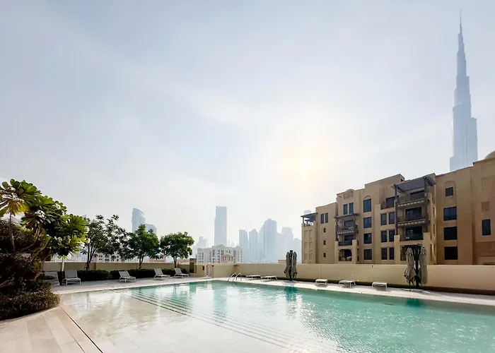 Majestic Burj Khalifa View 2Br Premium Apartment By Sbh Dubai