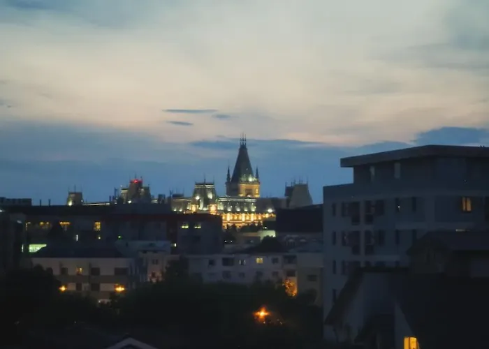 Socialite-Center Apartment Iasi