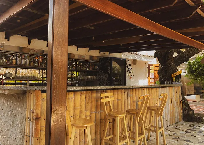 Surfer Grill, Alojamiento En Puerto Colombia, Pradomar, Habitacion Tulum