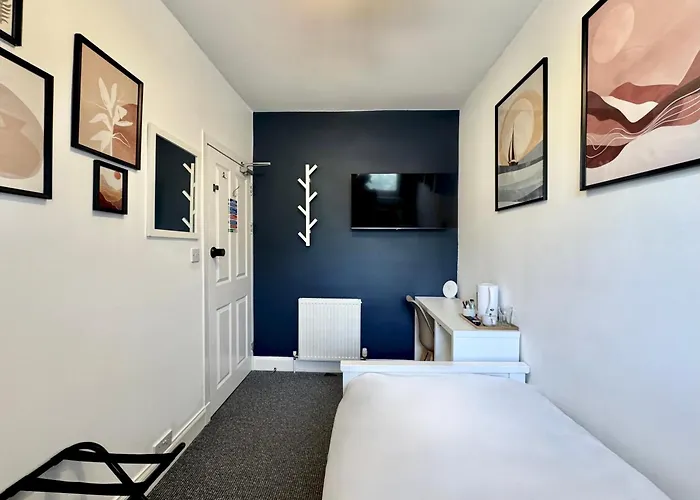 Roost Hill - Free Parking Zone Hotel Edinburgh