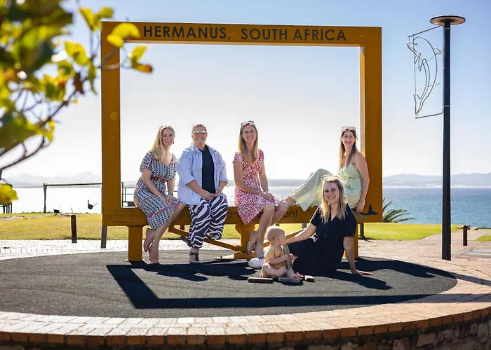 Ocean Family Deluxe, Hermanus Waterfront Apartments