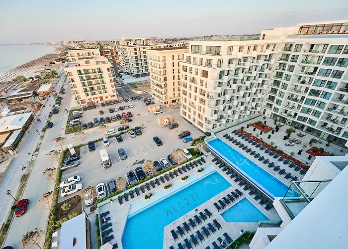 Aqua Vibes Std In Infinity Pool & Spa Resort Navodari