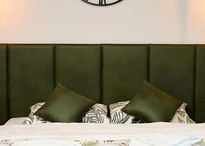 Brent Collection - Apartments In City Center Novi Sad