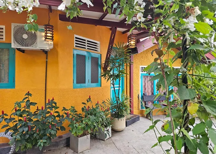 Optimum Residencies Bed & Breakfast Negombo