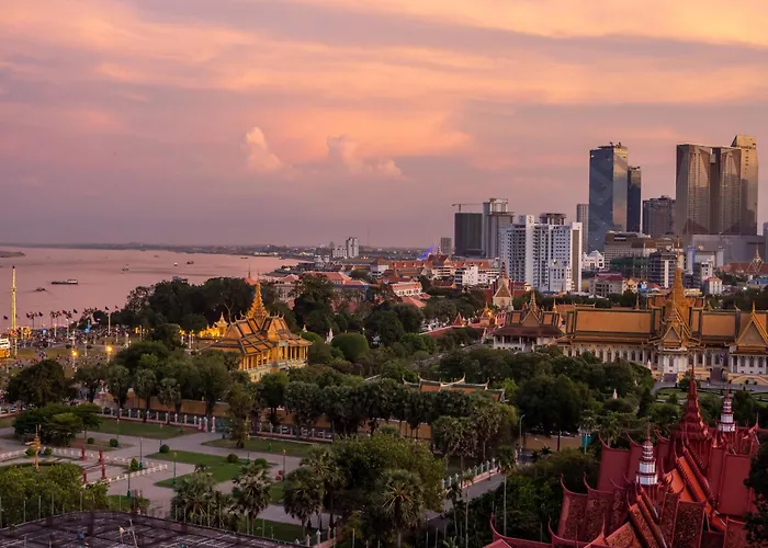 Hyatt Regency Phnom Penh Hotel
