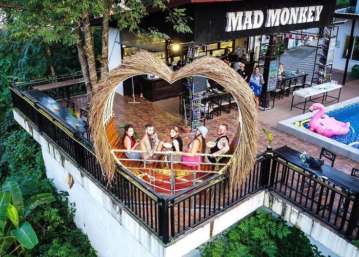 Mad Monkey Vang Vieng