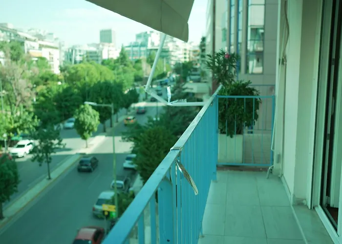 Apartment With A View In Athens