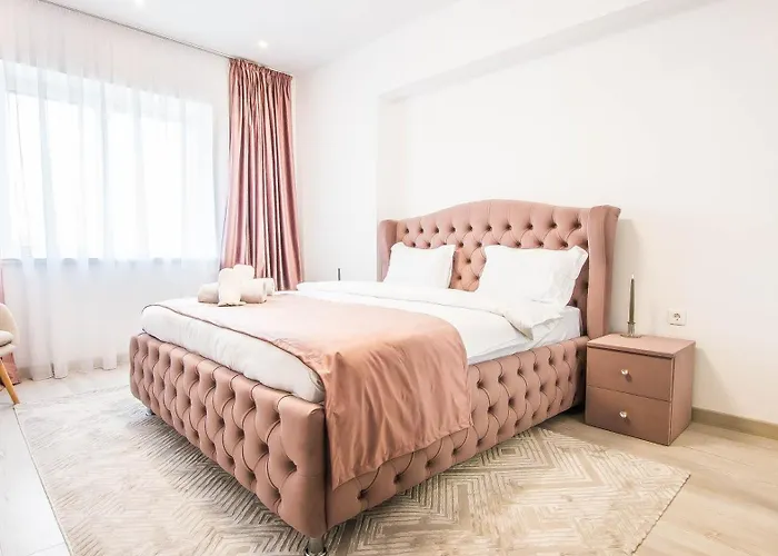 Flowers Apartments By Yamaluxe Bucharest