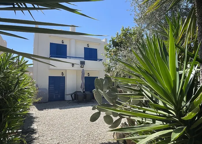 Boutique Family Design Villa Near Sea Klorakas
