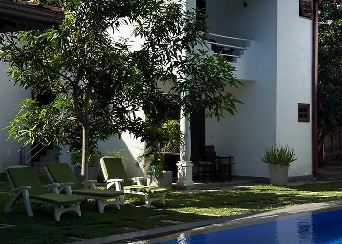 Riverside Cabanas Mirissa