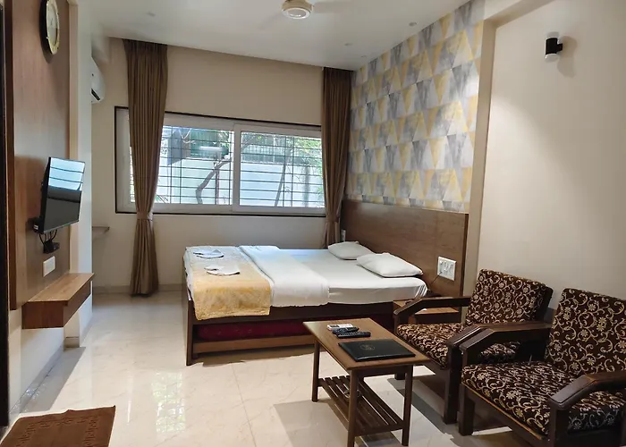 Hotel Shreyas Pune