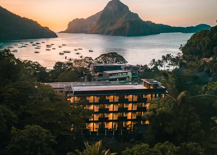 The Funny Lion - El Nido Hotel
