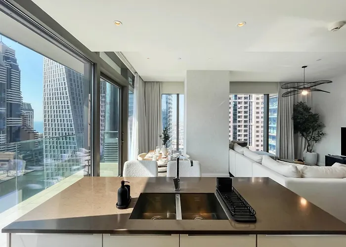 Livbnb - 2Br Apartment With Breathtaking Marina View Dubai