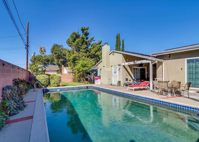 Just The Two Of Us -Romantic Pool View And Private Entry Sleeps 2 Near Csun Csun Los Angeles