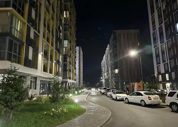 Превосходная Райымбек Резиденс 15-49 & Питьевая Вода В Подарок Almaty