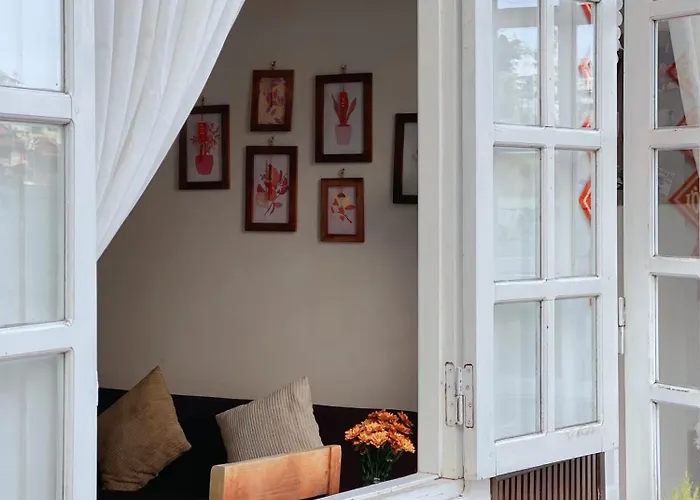 Nha Nho Nguyen Can Am Ap - Thi VI Homestay Da Lat