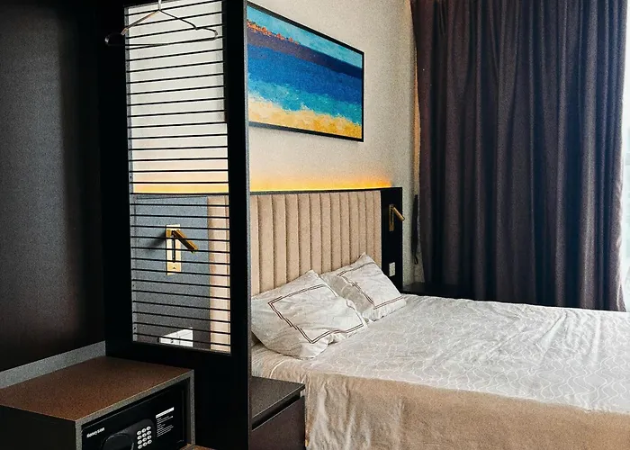 14 Homestay Ha Long Bay