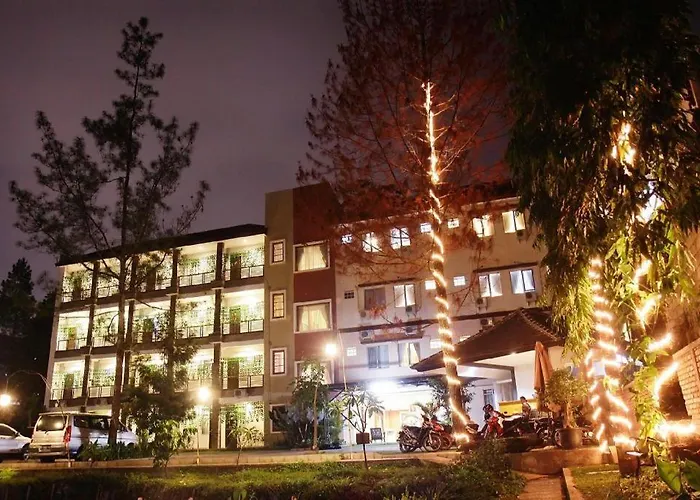 Lotus Bandung Hotel, Cafe, And Meeting Place