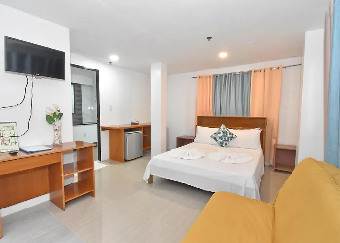 Blue Lotus Hotel Balabag 