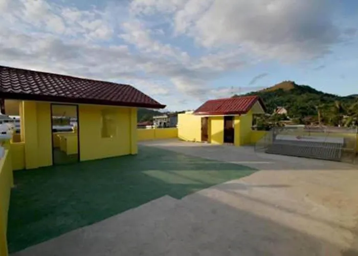 Luis Bay Travellers Lodge Coron
