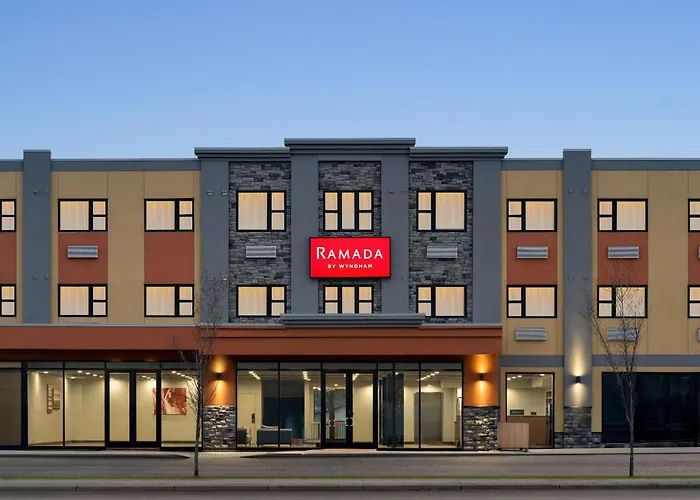 Ramada By Wyndham West Edmonton Hotel & Suites