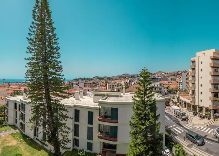 Elias Garcia T3 Apartment Funchal 