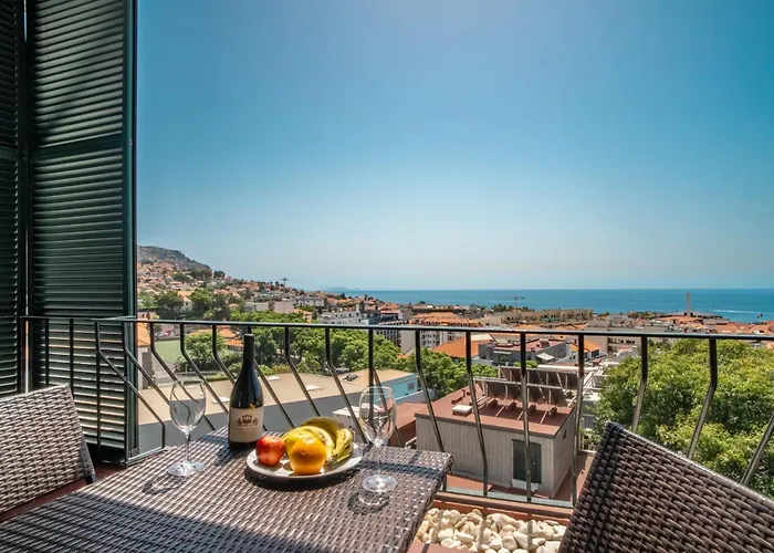Elias Garcia T3 Apartment Funchal 